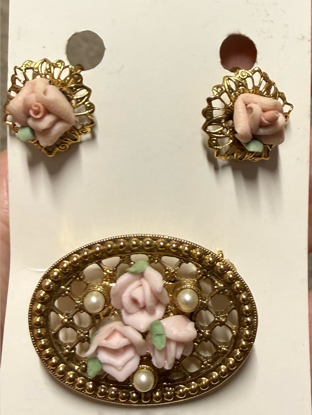 1928 Jewelry Company Set • Pink Porcelain Bisque Roses • Gold Tone Filigree •